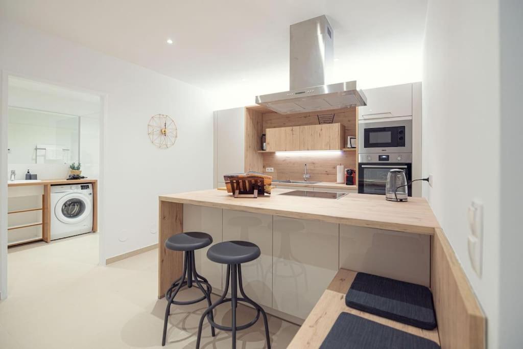 Ideal For Families & Mid-term-stays Vienne